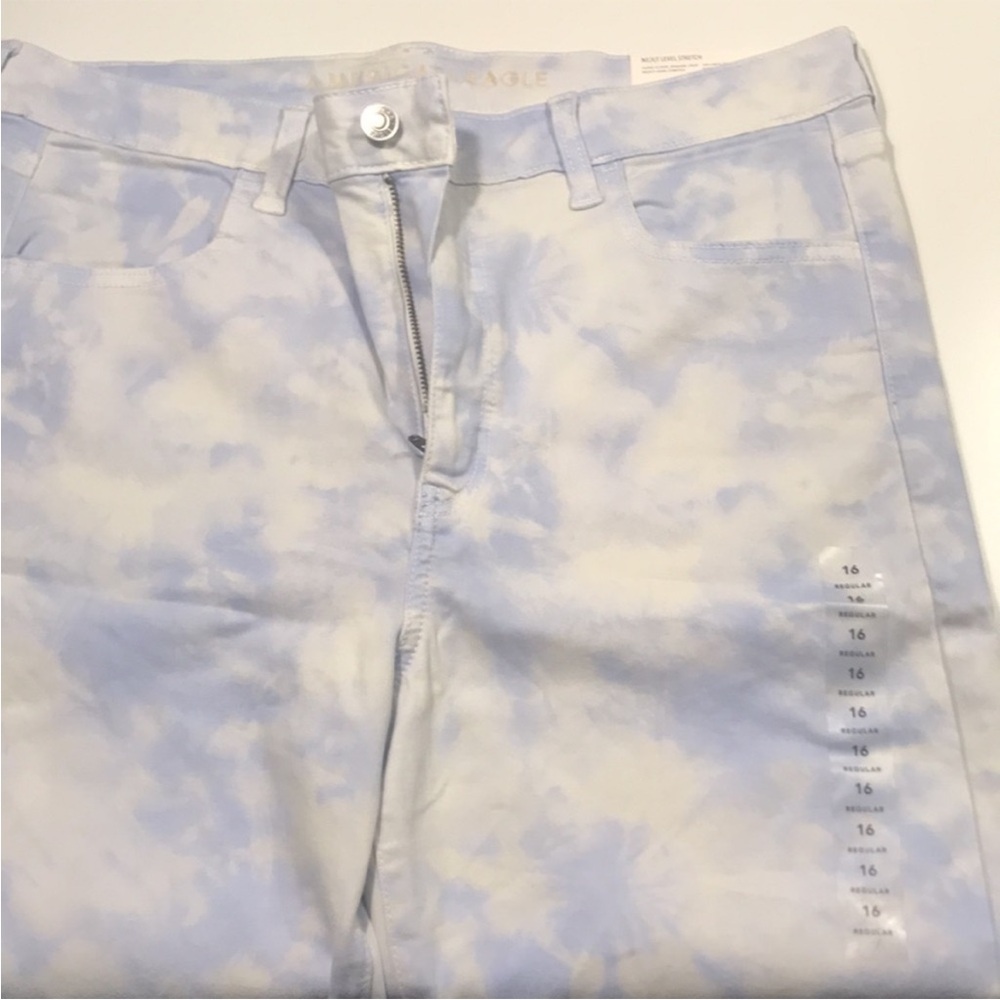 American Eagle Super High Rise Jegging Crop Jeans - Picture 3 of 8